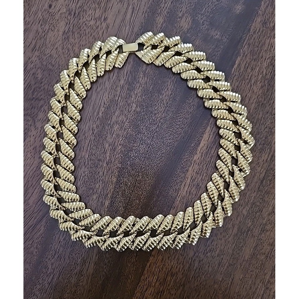 VTG Napier Gold Tone Statement Bib Necklace Ribbed 18" Link Bold/Beautiful EUC - Picture 6 of 10